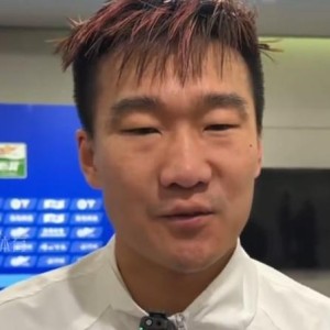华体会-刘军帅：跟泰山球员都很熟，希望球迷多给他们点鼓励